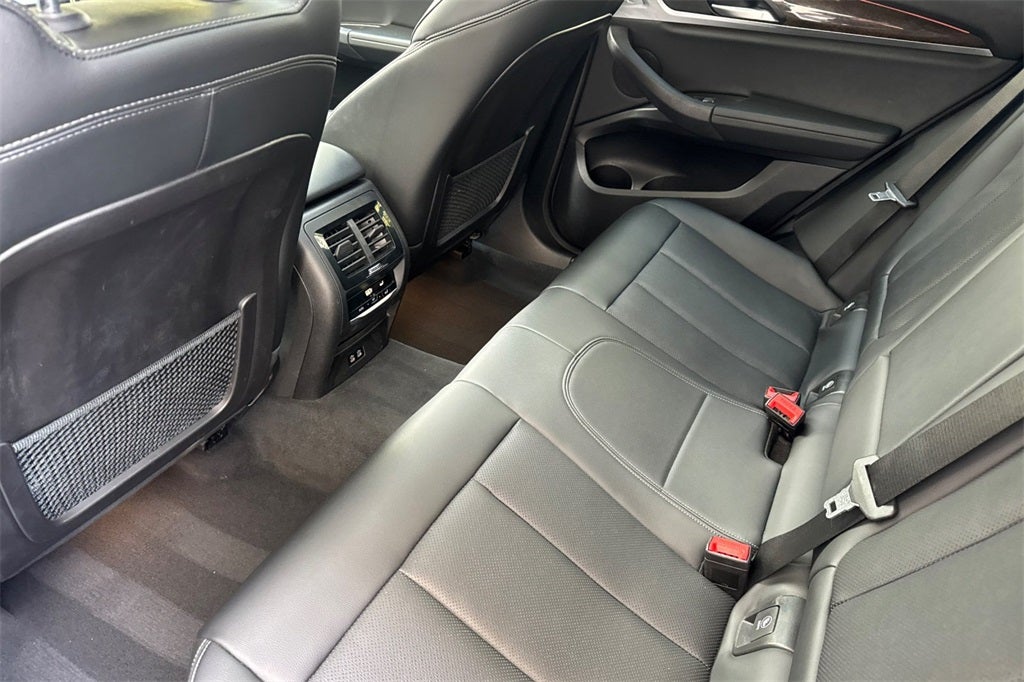 2023 BMW X4 xDrive30i