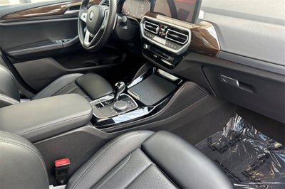 2023 BMW X4 xDrive30i