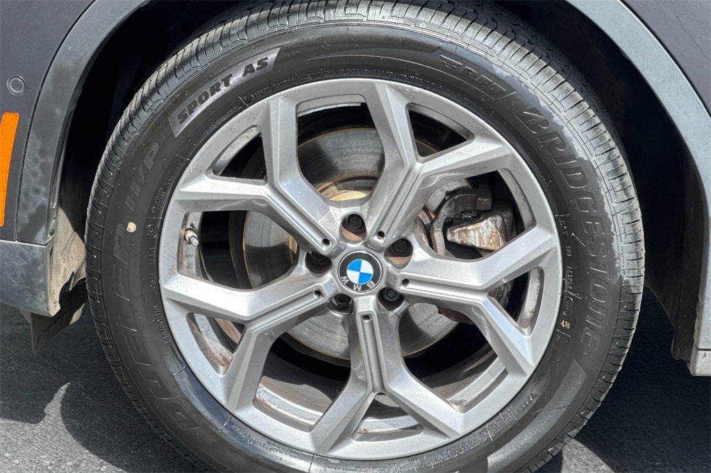 2023 BMW X4 xDrive30i