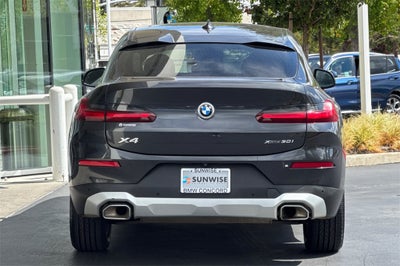 2023 BMW X4 xDrive30i