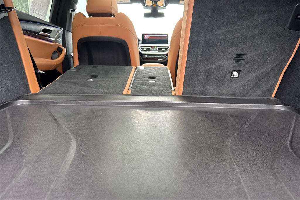 2025 BMW X4 xDrive30i