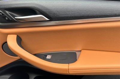 2025 BMW X4 xDrive30i