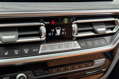 2025 BMW X4 xDrive30i