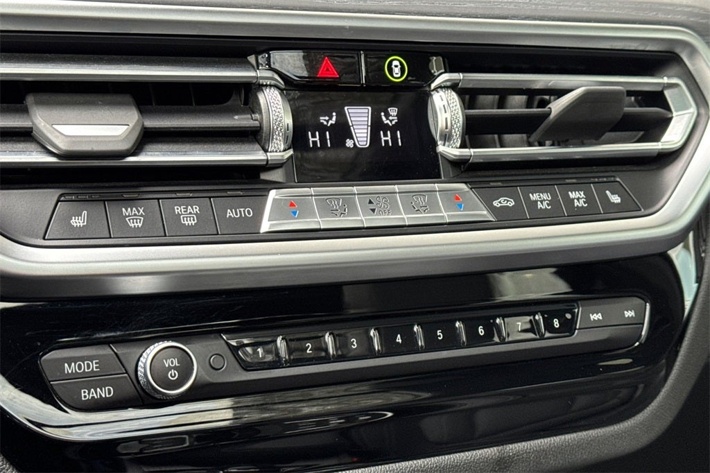 2023 BMW X4 xDrive30i