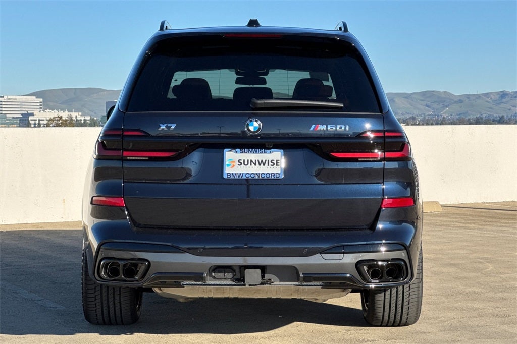 2026 BMW X7 M60i