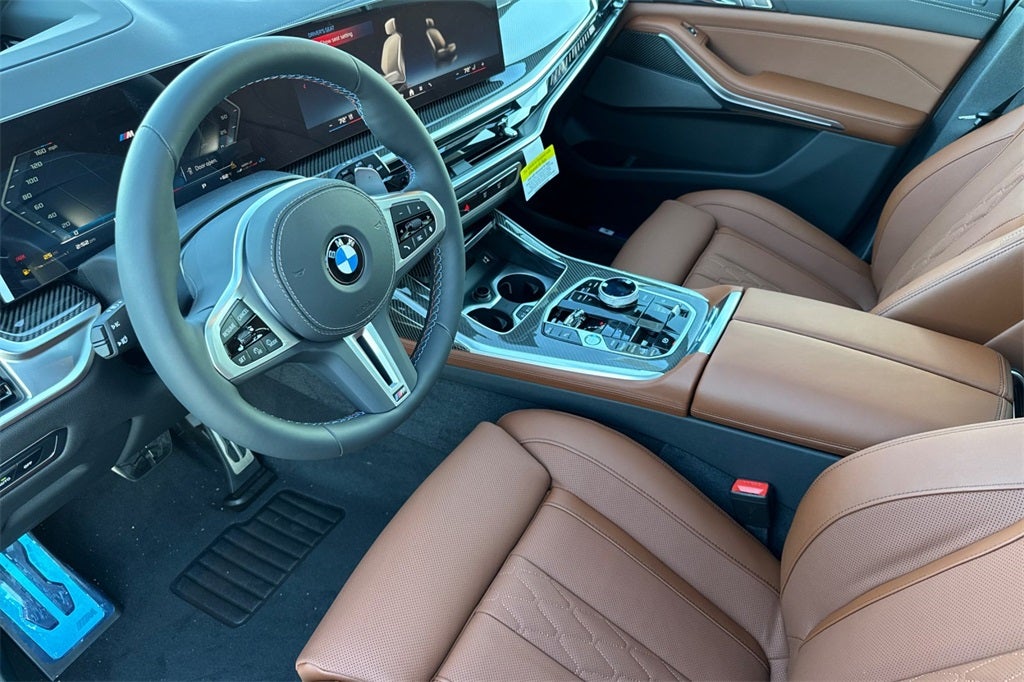 2026 BMW X7 M60i