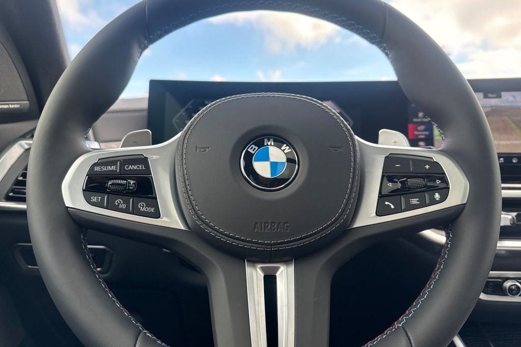 2026 BMW X7 M60i