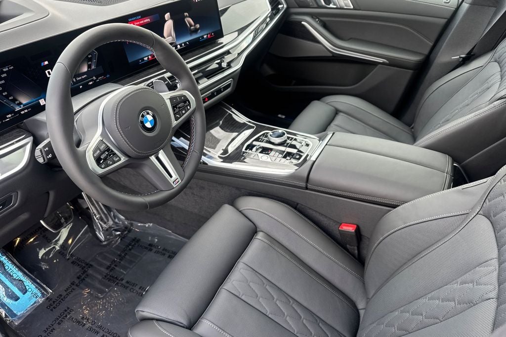 2026 BMW X7 M60i