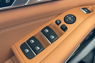 2024 BMW X5 M60i