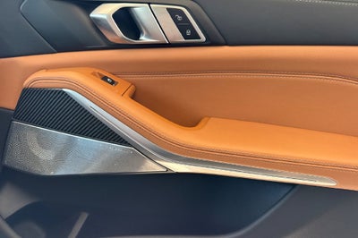 2024 BMW X5 M60i