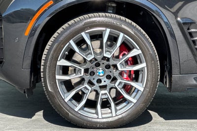 2024 BMW X5 M60i