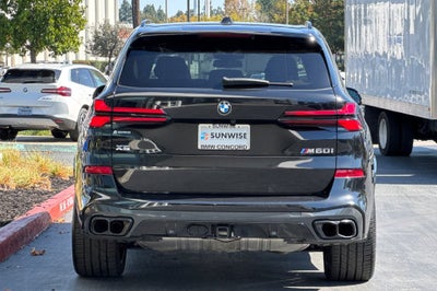 2024 BMW X5 M60i