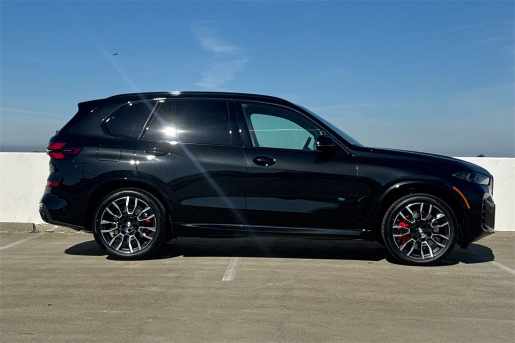 2026 BMW X5 M60i