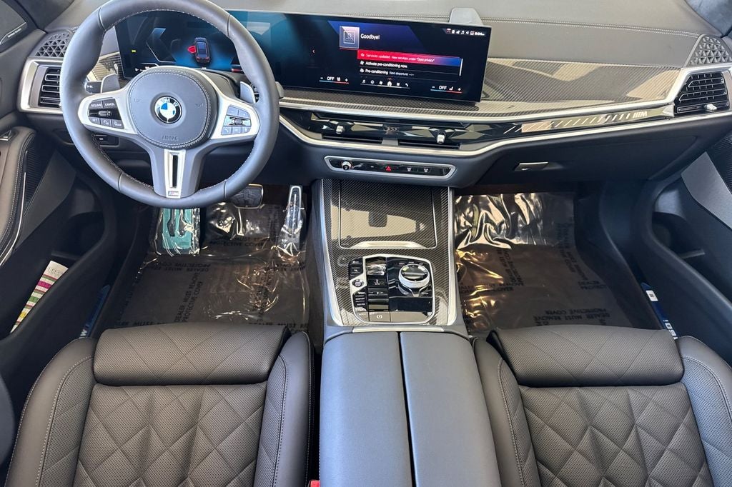 2026 BMW X5 M60i