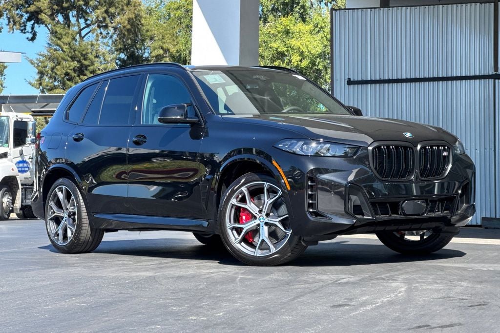 2026 BMW X5 M60i