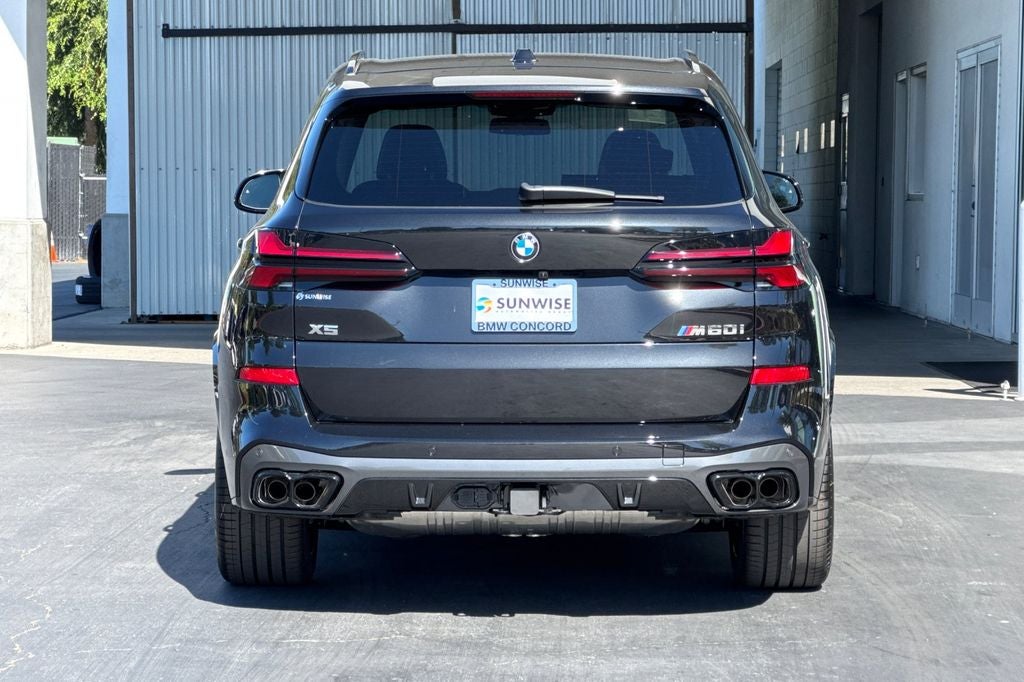 2026 BMW X5 M60i