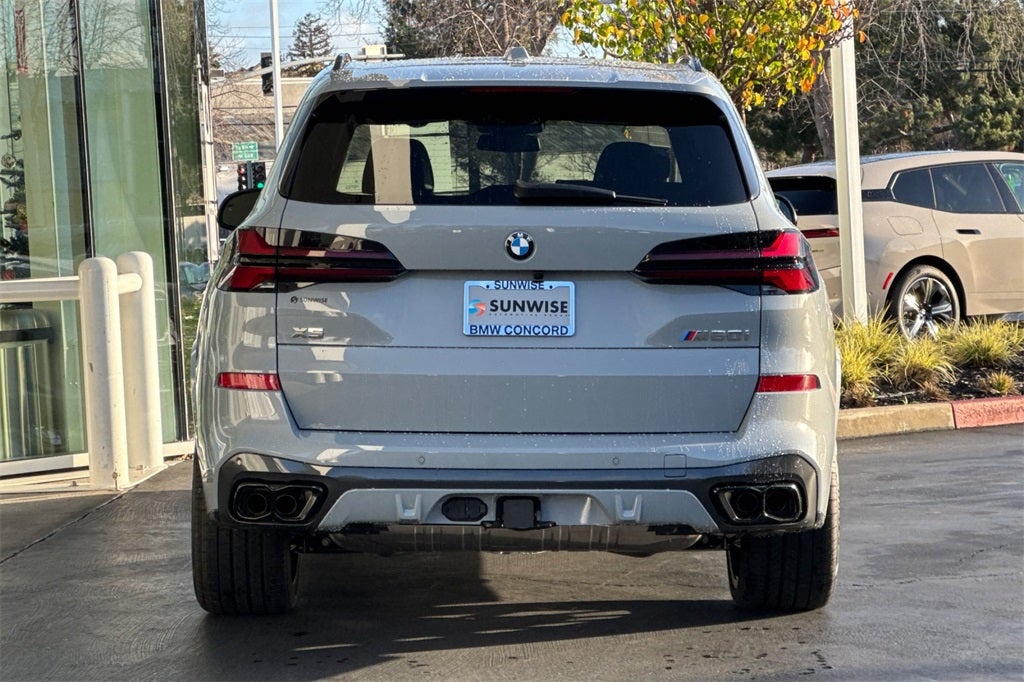 2026 BMW X5 M60i