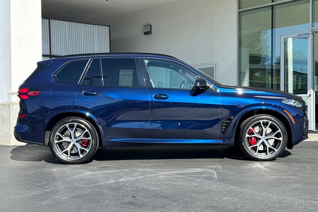 2026 BMW X5 M60i
