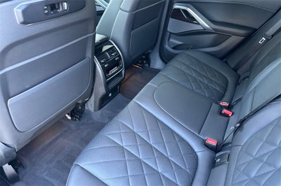 2024 BMW X6 xDrive40i