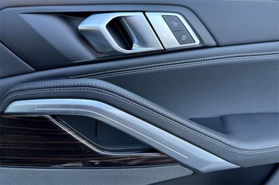 2024 BMW X6 xDrive40i