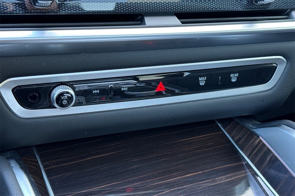 2024 BMW X6 xDrive40i