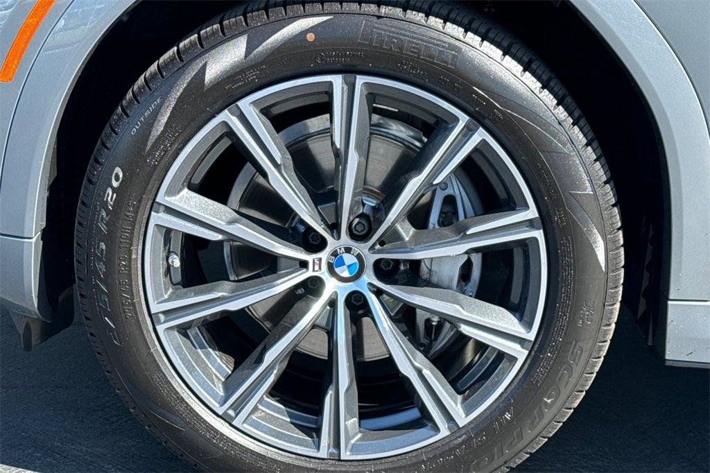 2024 BMW X6 xDrive40i