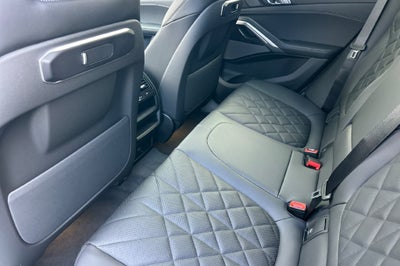 2027 BMW X6 xDrive40i