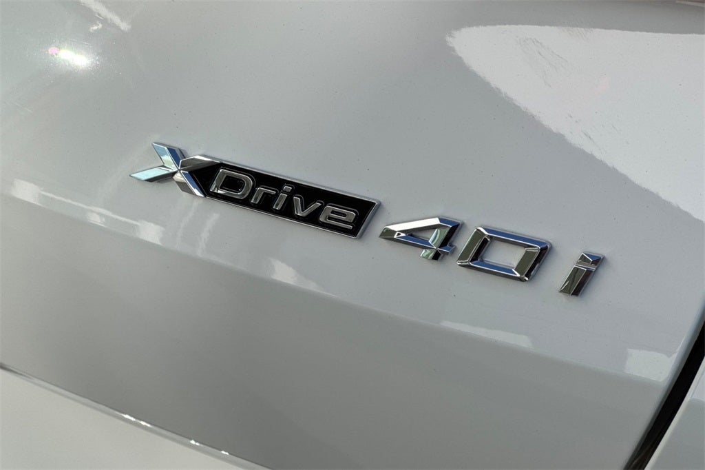 2026 BMW X6 xDrive40i