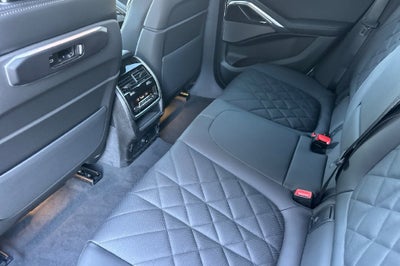 2027 BMW X6 xDrive40i