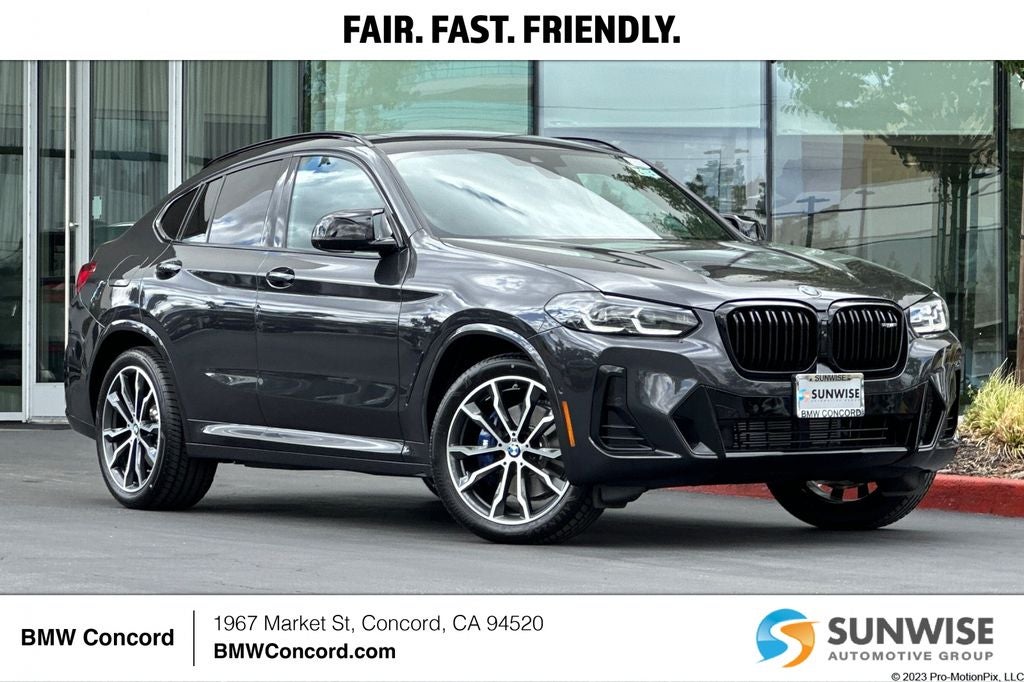 2023 BMW X4 M40i
