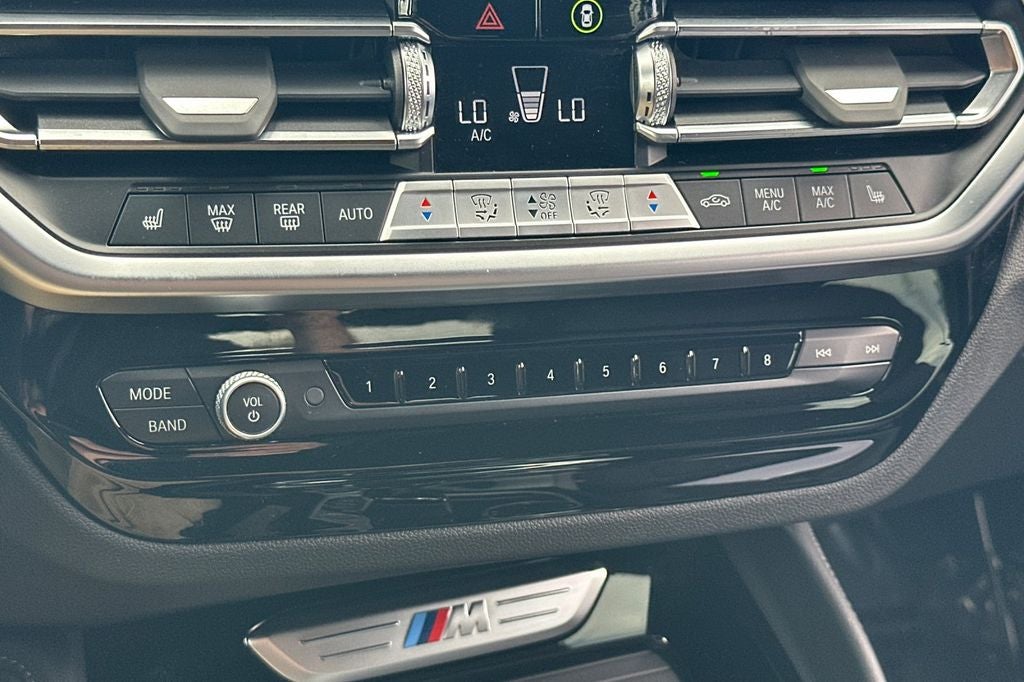 2023 BMW X4 M40i