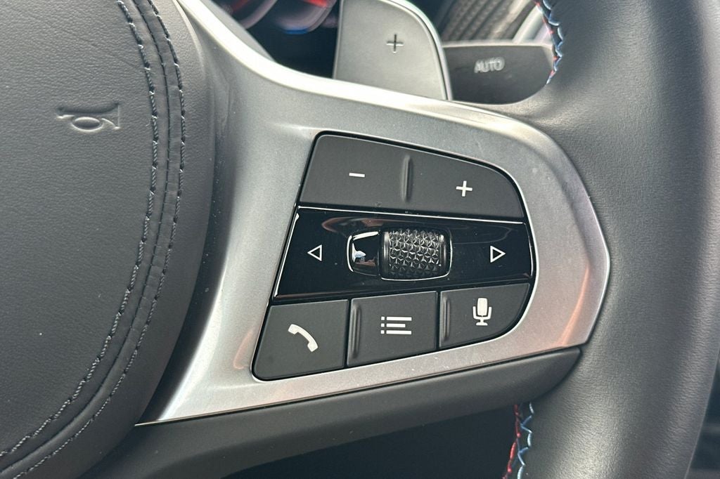 2023 BMW X4 M40i
