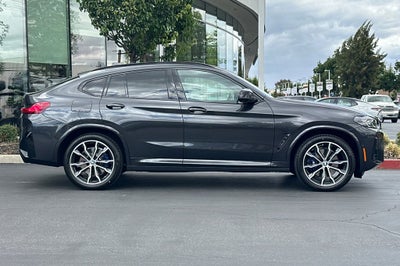2023 BMW X4 M40i