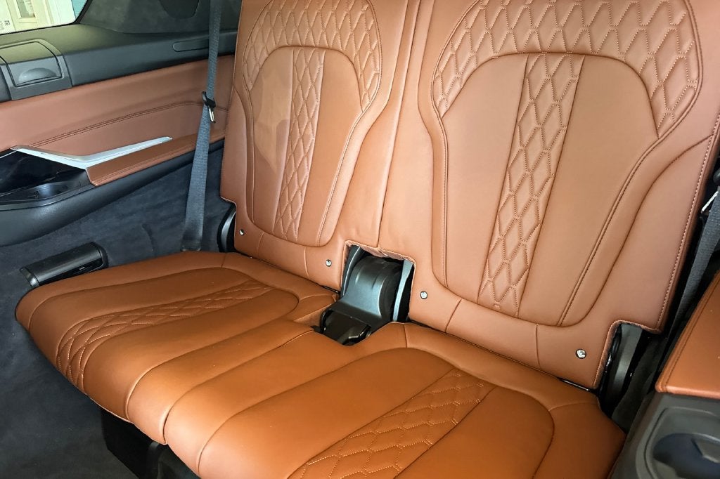 2024 BMW X7 ALPINA XB7