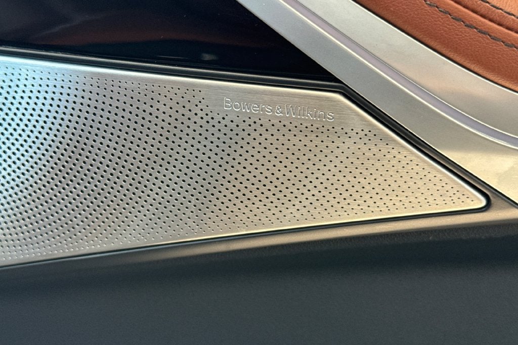 2024 BMW X7 ALPINA XB7