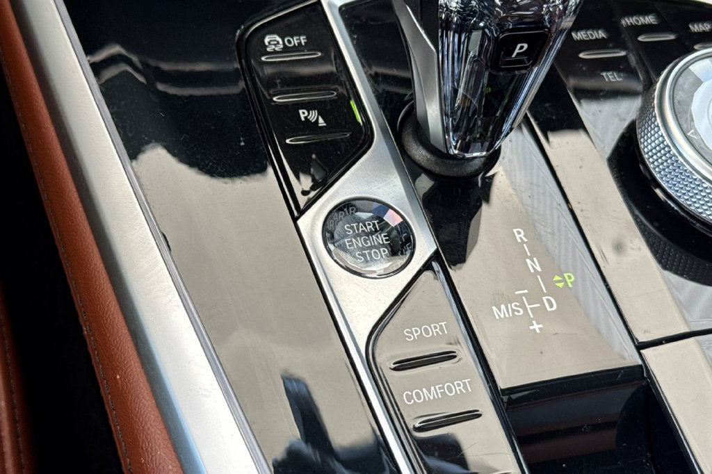 2024 BMW X7 ALPINA XB7