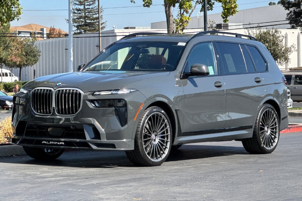 2024 BMW X7 ALPINA XB7
