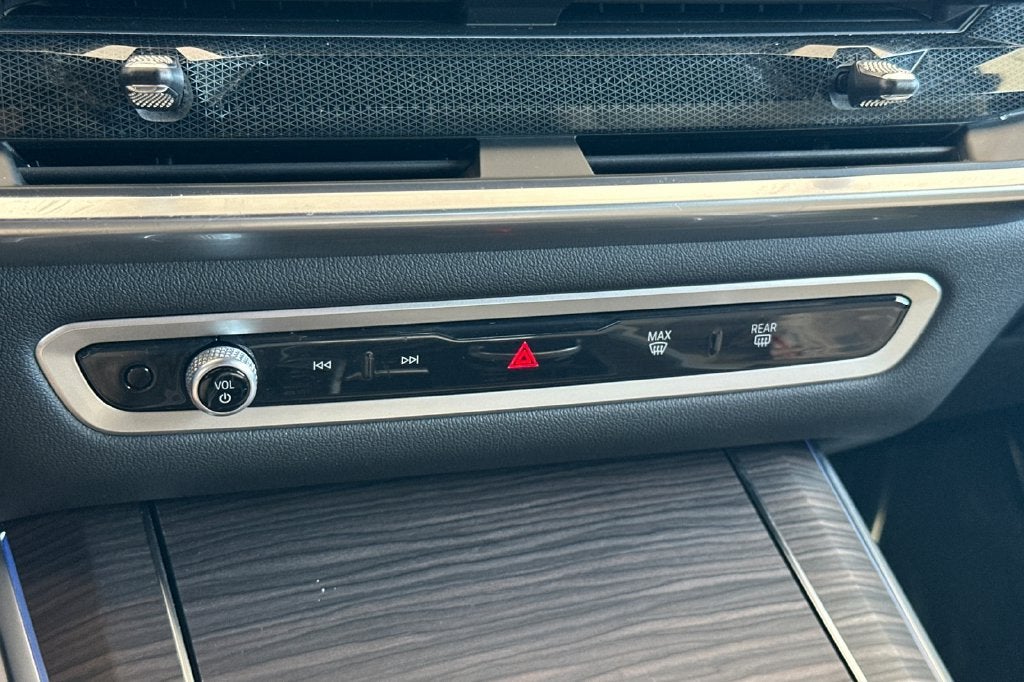 2024 BMW X5 xDrive50e