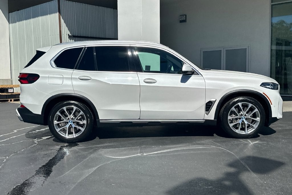 2024 BMW X5 xDrive50e