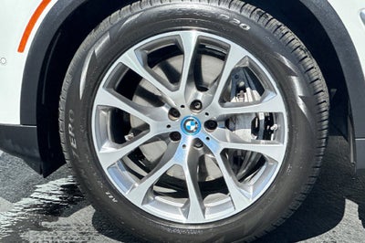 2024 BMW X5 xDrive50e