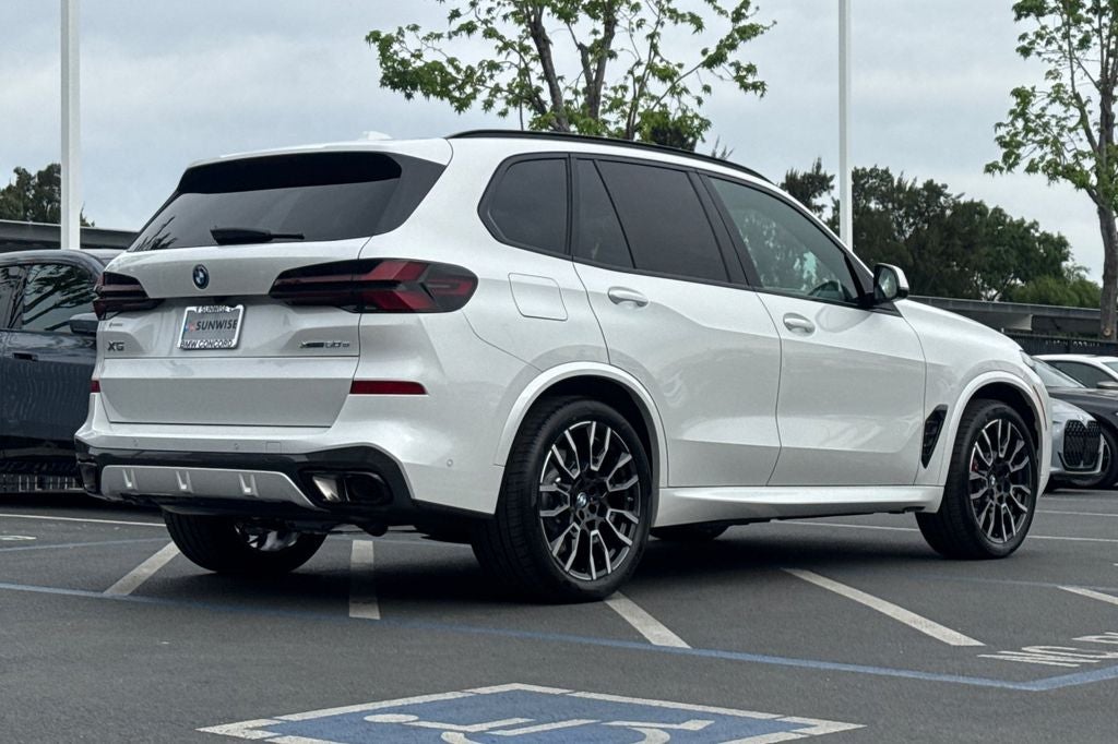 2026 BMW X5 xDrive50e