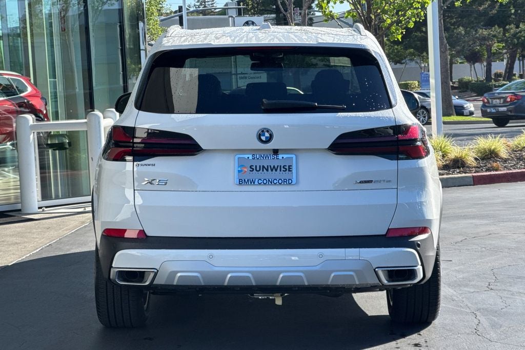 2026 BMW X5 xDrive50e