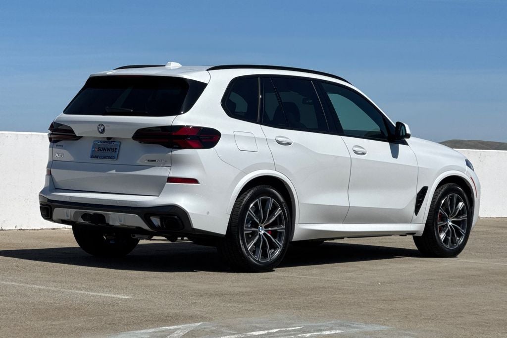 2026 BMW X5 xDrive50e