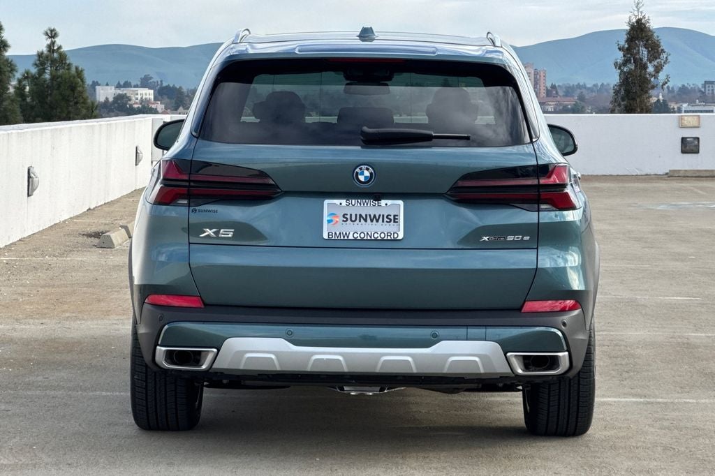 2026 BMW X5 xDrive50e