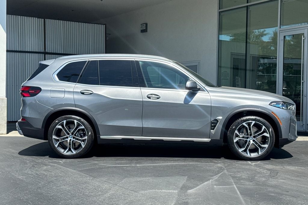 2026 BMW X5 xDrive50e