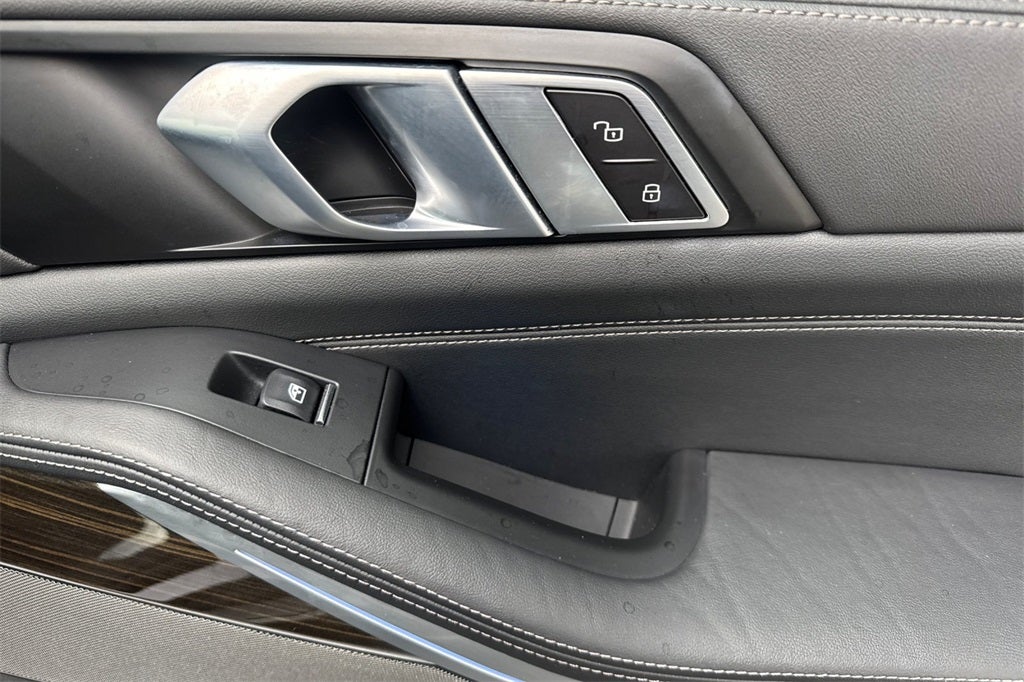 2024 BMW X5 xDrive50e