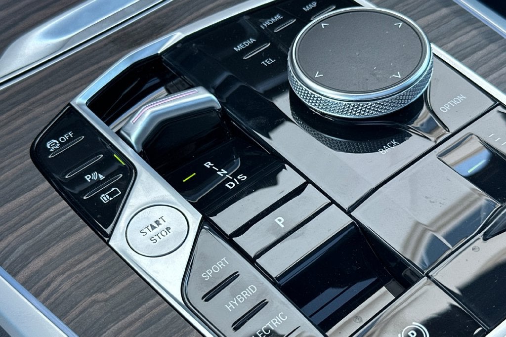 2024 BMW X5 xDrive50e