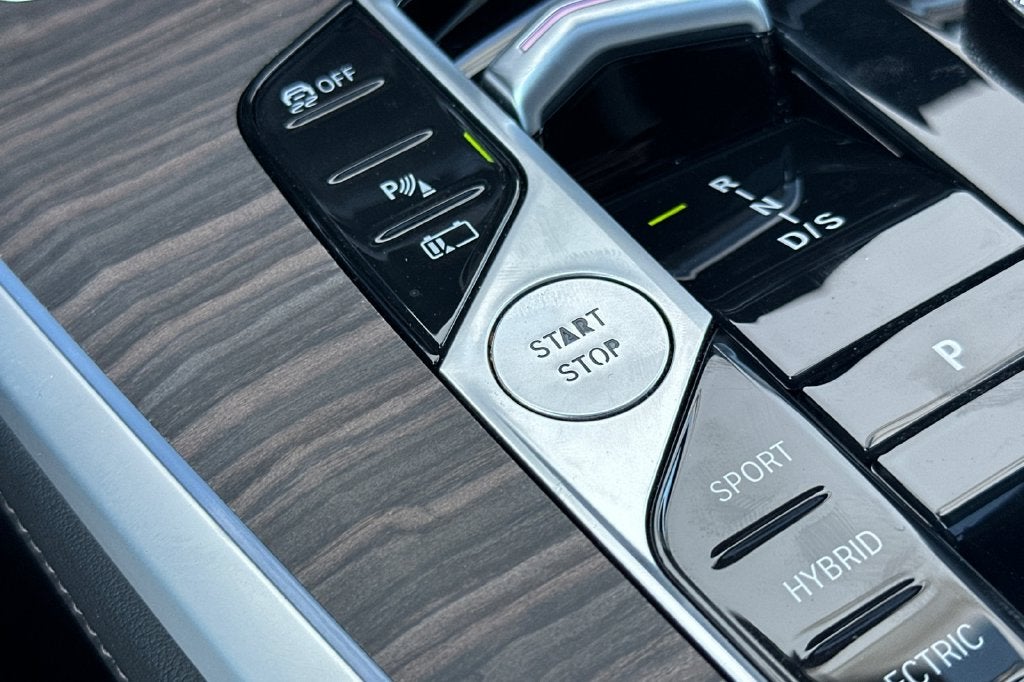 2024 BMW X5 xDrive50e