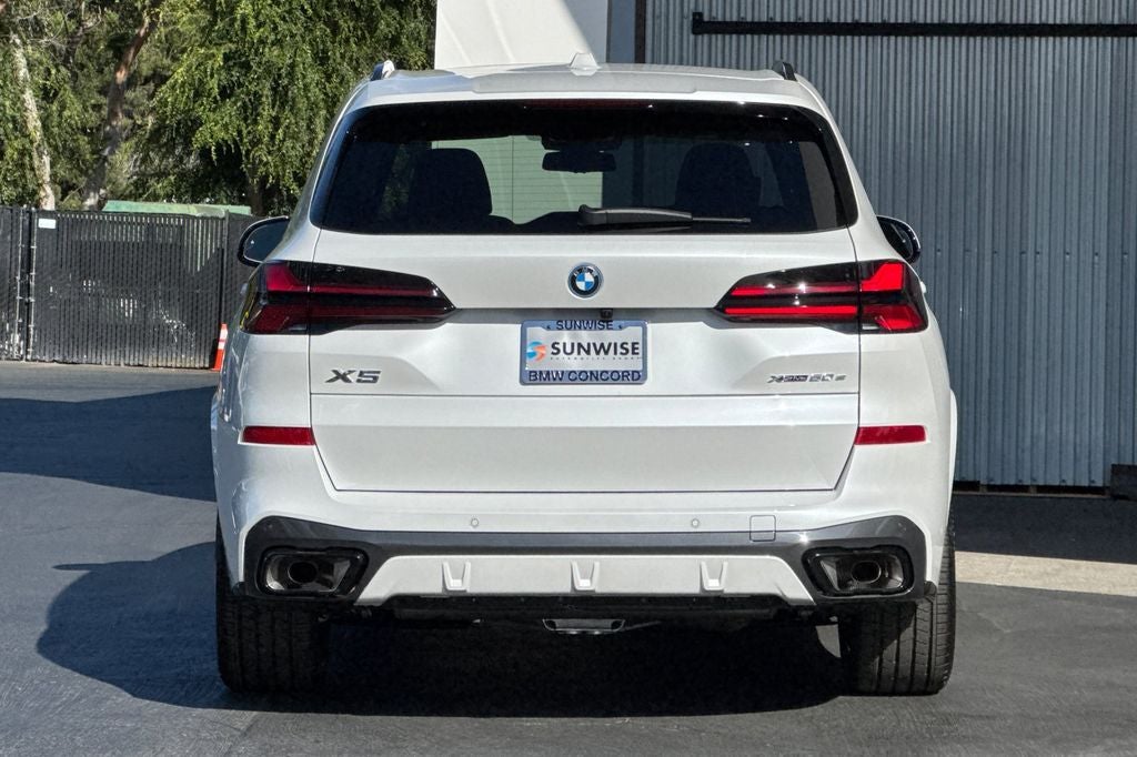 2026 BMW X5 xDrive50e