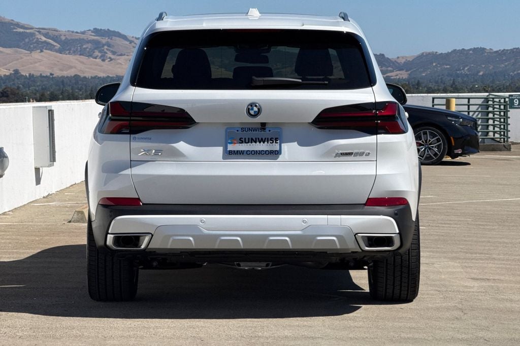 2026 BMW X5 xDrive50e